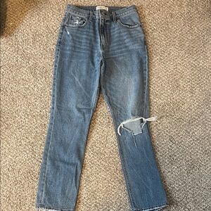 Abercrombie 90s Slim Straight Ultra High Rise Blue Distressed Jeans